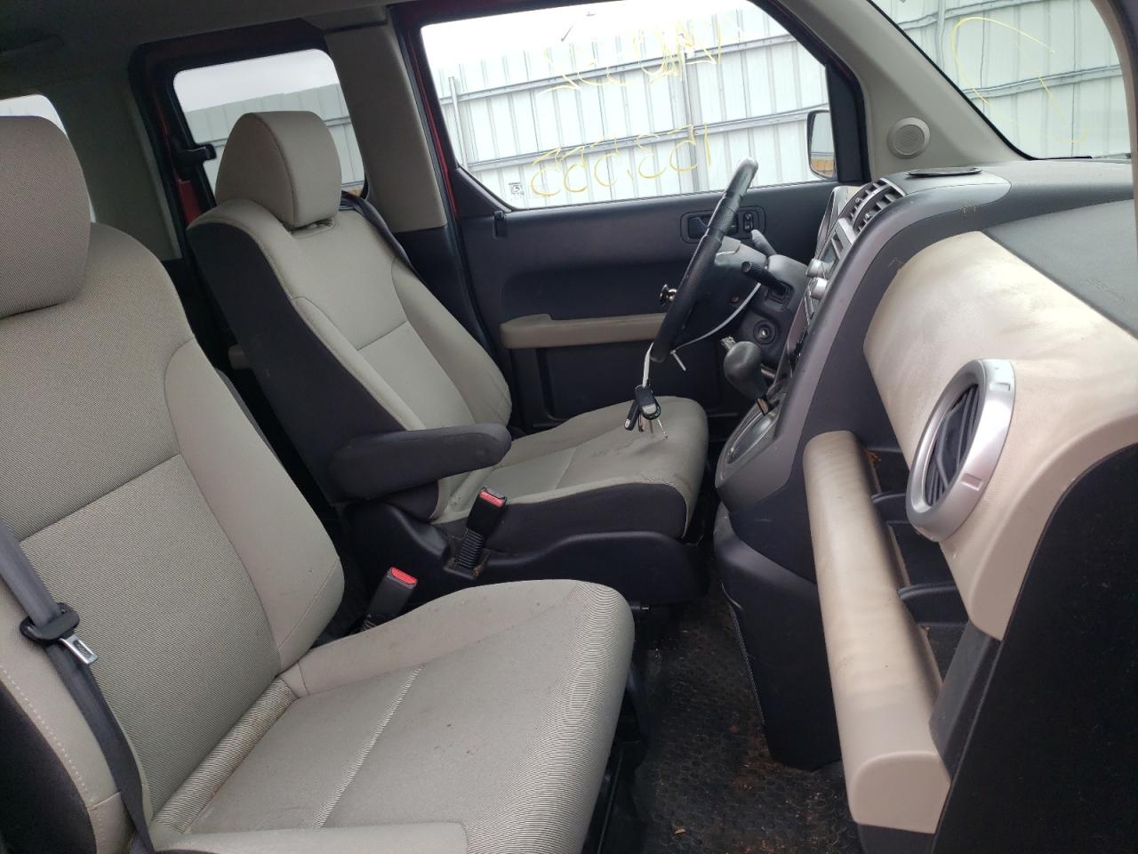 Photo 5 from auction – 2008 HONDA ELEMENT EX with VIN 5J6YH287X8L000889