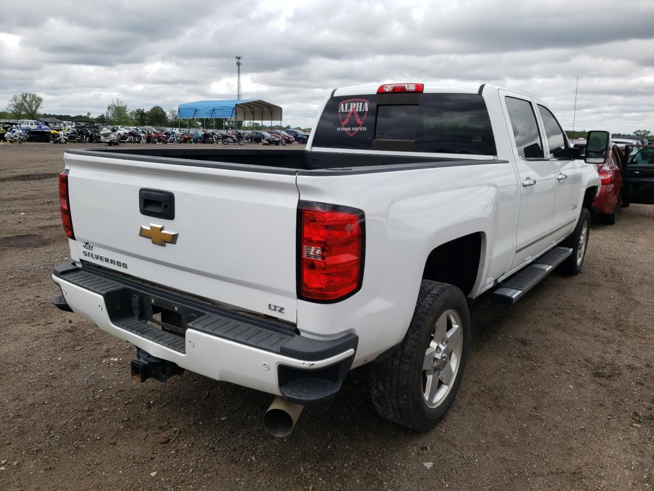 Photo 4 from auction – 2017 CHEVROLET SILVERADO with VIN 1GC1KWEY5HF233588