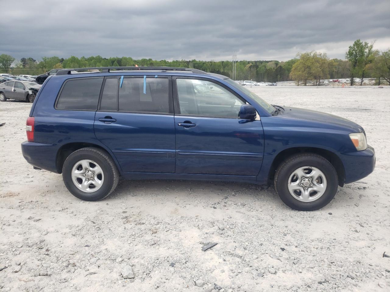 Photo 9 from auction – 2004 TOYOTA HIGHLANDER with VIN JTEGD21A040099099
