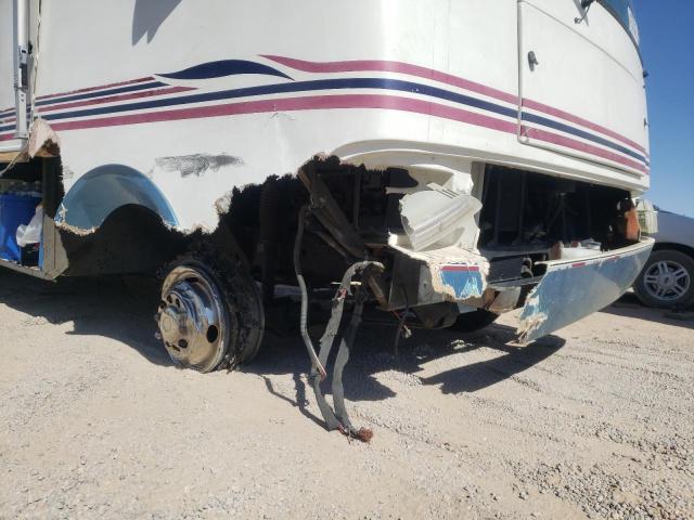 Photo 9 from auction – 1997 FORD MOTORHOME with VIN 3FCLF53G6VJA23838
