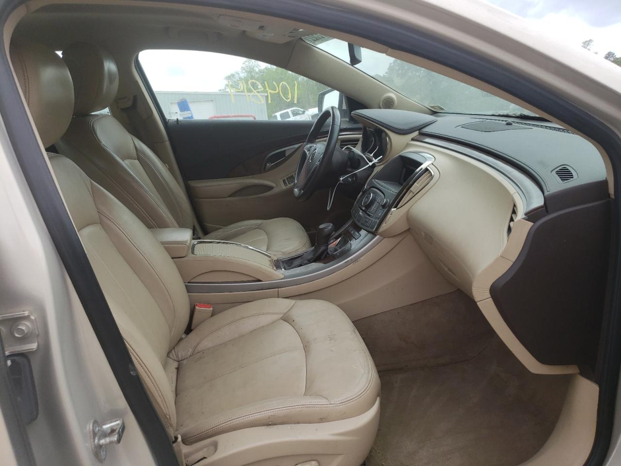 Photo 5 from auction – 2010 BUICK LACROSSE C with VIN 1G4GC5GG2AF112959