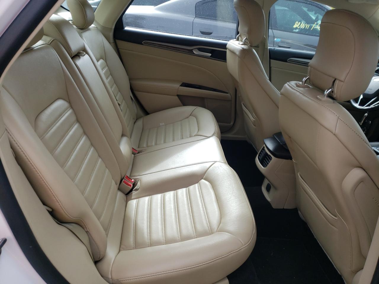 Photo 6 from auction – 2013 FORD FUSION SE with VIN 3FA6P0H91DR352055