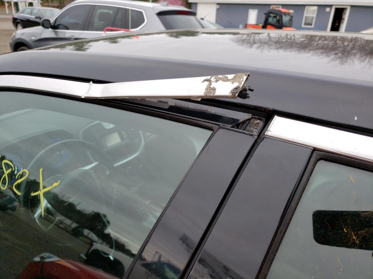 Photo 9 from auction – 2012 CHRYSLER 300 with VIN 2C3CCAAG8CH105198