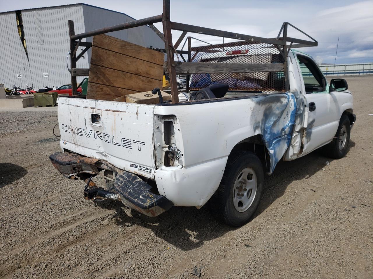Photo 4 from auction – 2003 CHEVROLET SILVERADO with VIN 1GCEC14XX3Z336801