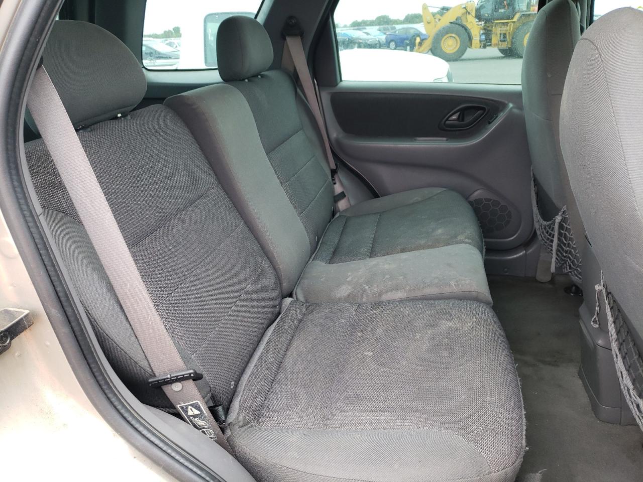 Photo 6 from auction – 2001 FORD ESCAPE XLT with VIN 1FMYU04141KA52579