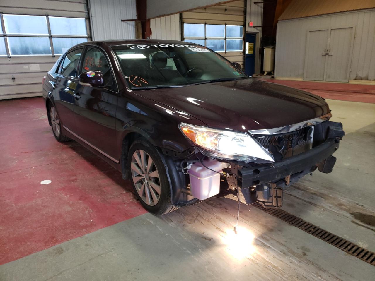 TOYOTA AVALON BAS 2011 with VIN 4T1BK3DB7BU396533 - Photo from auction