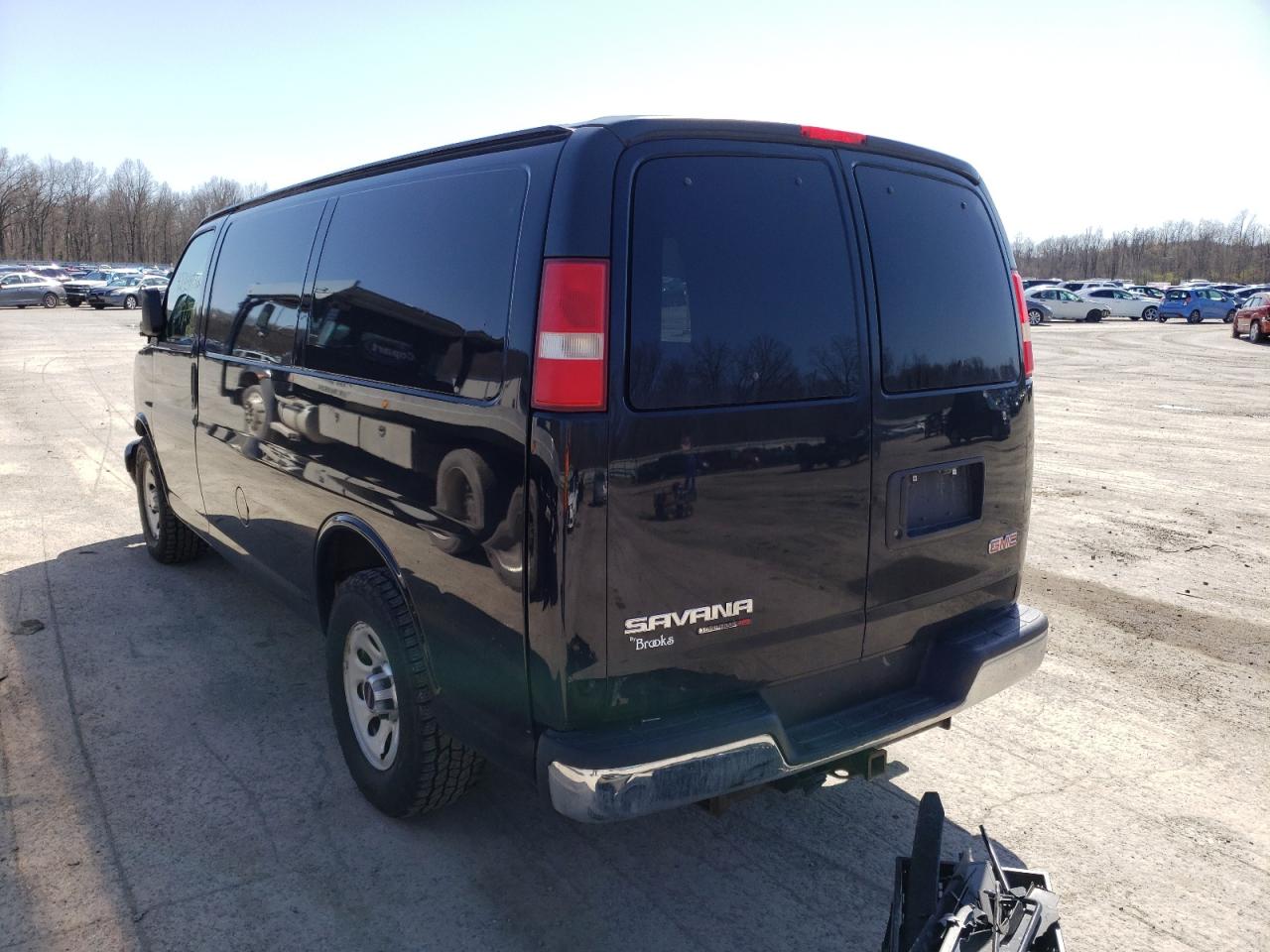 Photo 3 from auction – 2012 GMC SAVANA G15 with VIN 1GTS8AF44C1192359