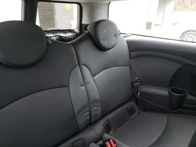 Photo 6 from auction – 2010 MINI COOPER CLU with VIN WMWML3C55ATX36530