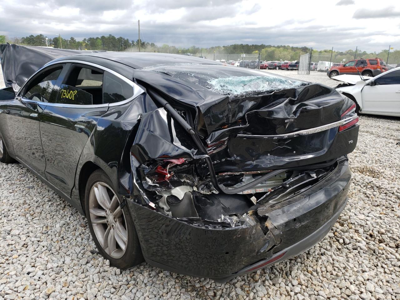 Photo 9 from auction – 2015 TESLA MODEL S with VIN 5YJSA1E12FF119174