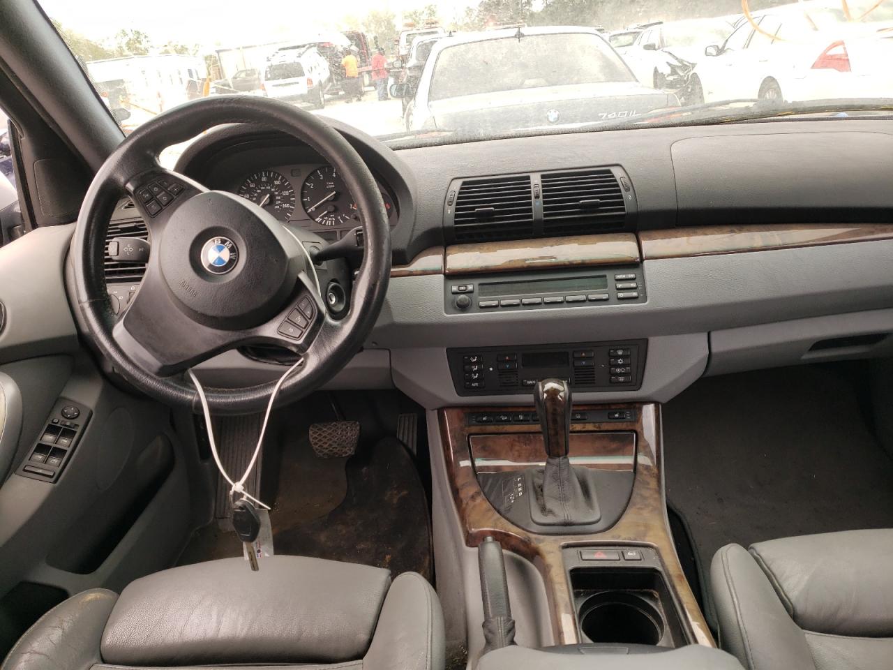 Photo 9 from auction – 2005 BMW X5 with VIN 5UXFB53515LV17112