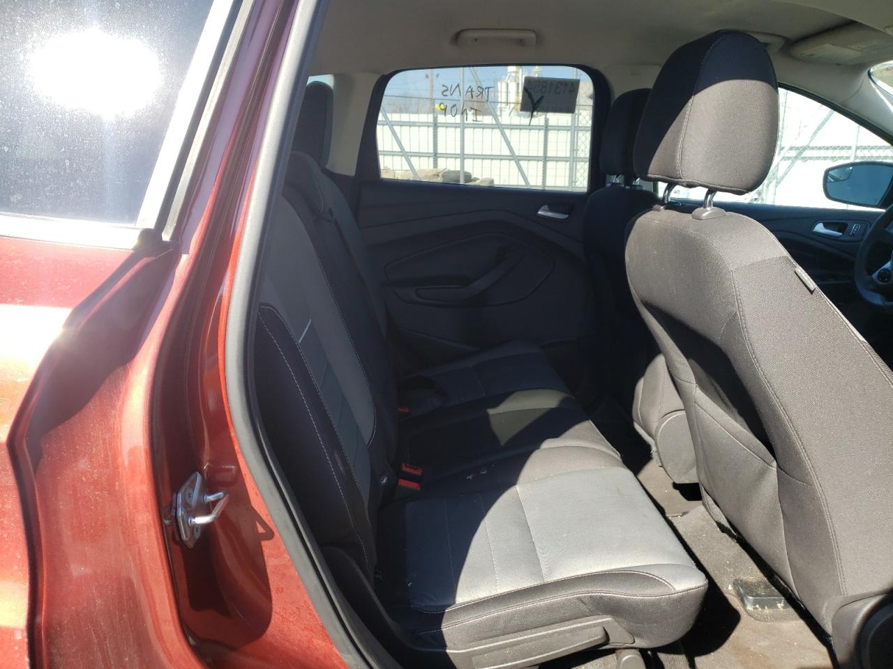 Photo 6 from auction – 2015 FORD ESCAPE SE with VIN 1FMCU0GX1FUA58118