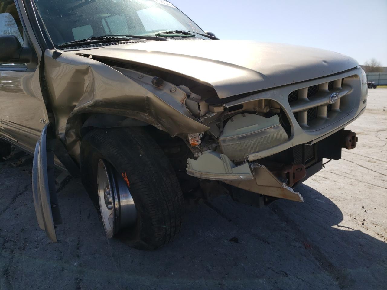 Photo 9 from auction – 1999 FORD EXPLORER with VIN 1FMZU34E4XZB47961