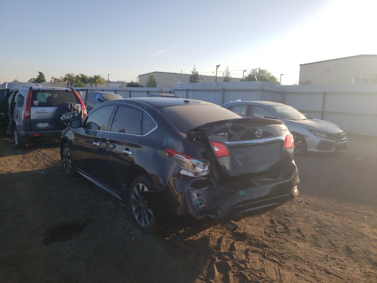 Photo 3 from auction – 2017 NISSAN SENTRA SR with VIN 3N1CB7AP3HY252647