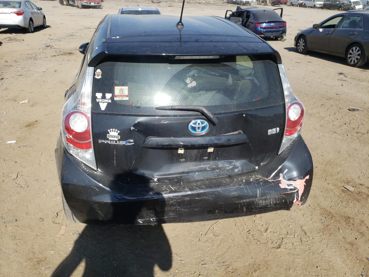 Photo 9 from auction – 2012 TOYOTA PRIUS C with VIN JTDKDTB33C1511285