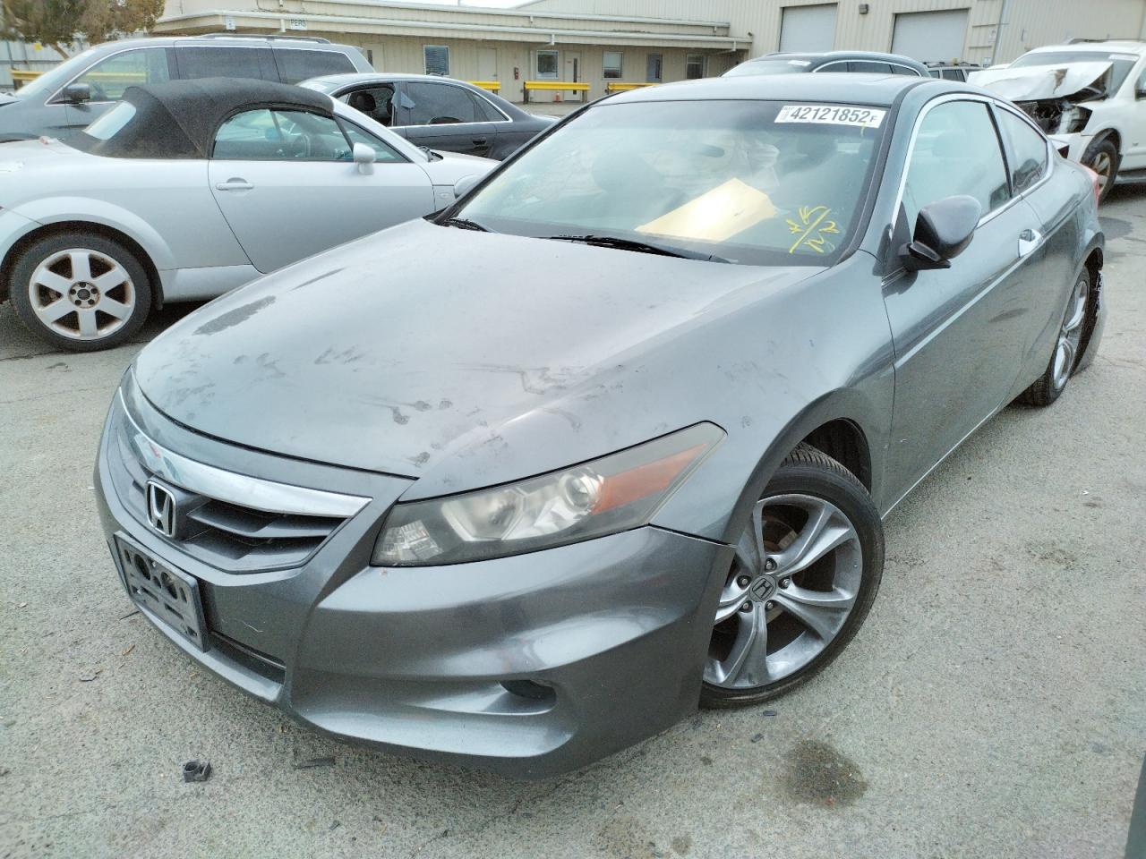 Photo 2 from auction – 2012 HONDA ACCORD EXL with VIN 1HGCS2B88CA008580