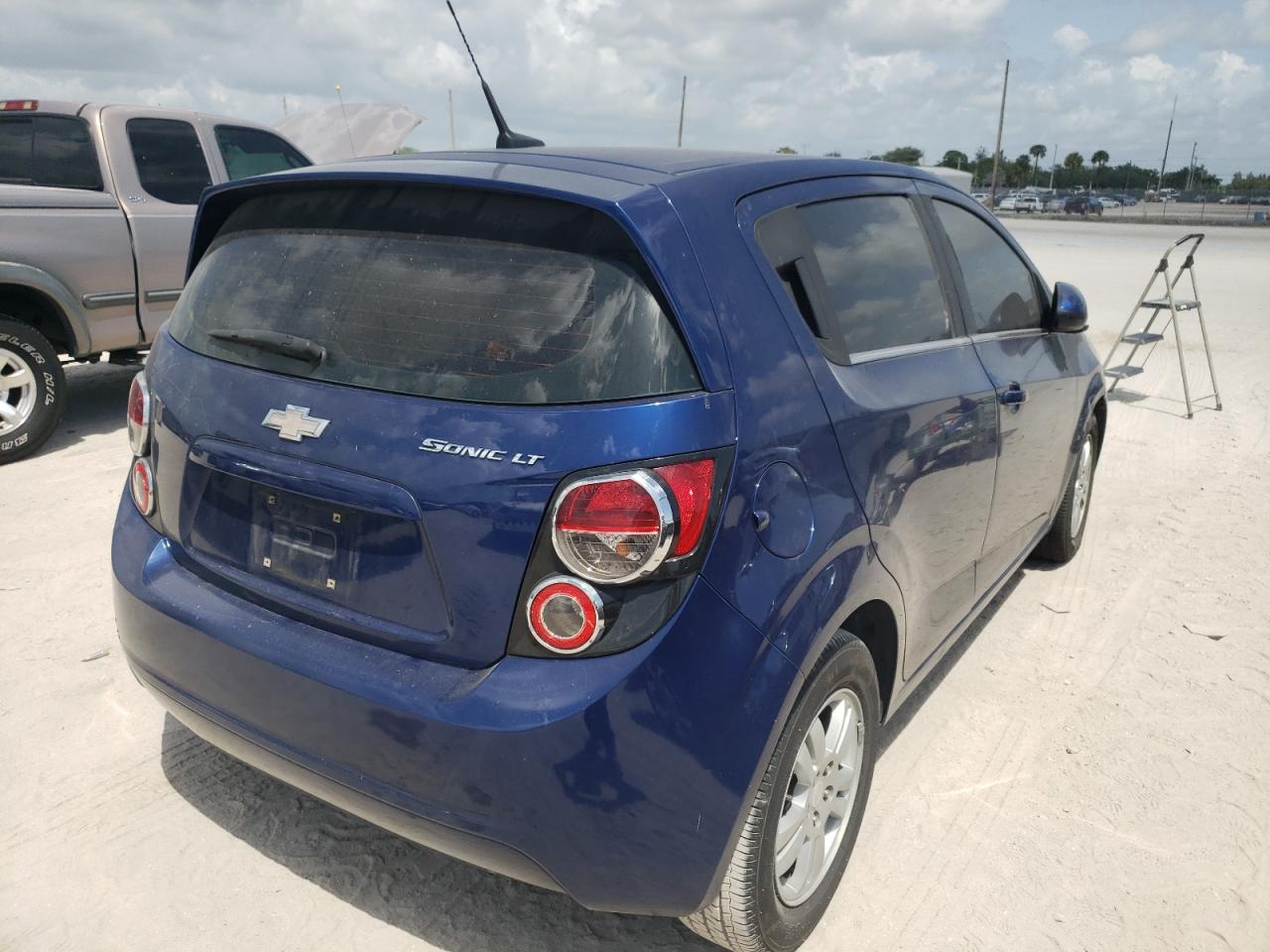 Photo 4 from auction – 2014 CHEVROLET SONIC LT with VIN 1G1JC6SH8E4229536