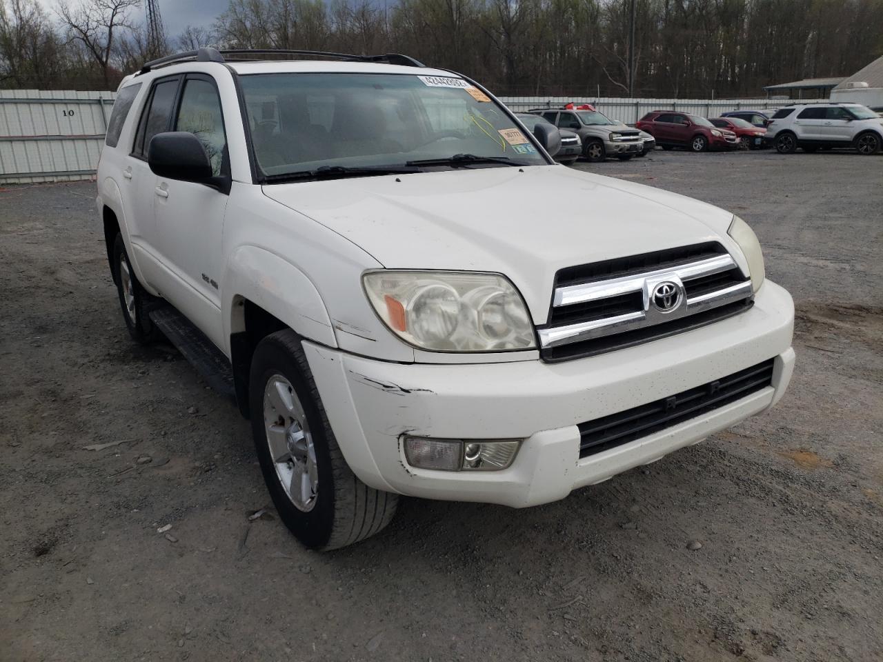 TOYOTA 4RUNNER SR 2005 with VIN JTEBU14RX50058647 - Photo from auction