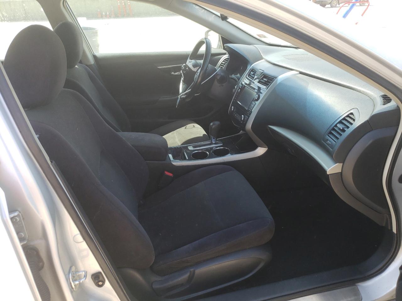 Photo 5 from auction – 2013 NISSAN ALTIMA with VIN 1N4AL3AP5DC137728