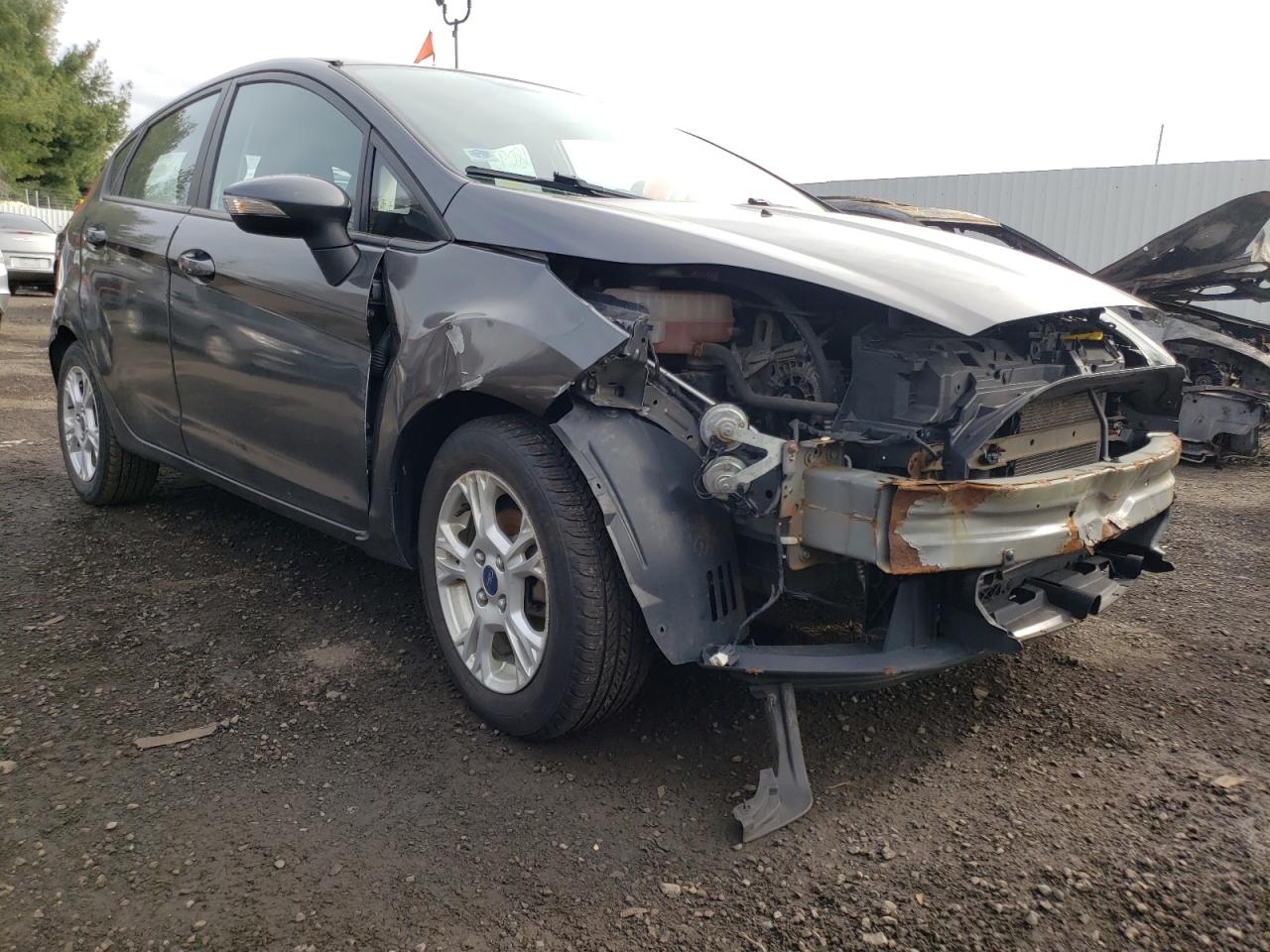 FORD FIESTA SE 2015 with VIN 3FADP4EJ9FM104794 - Photo from auction