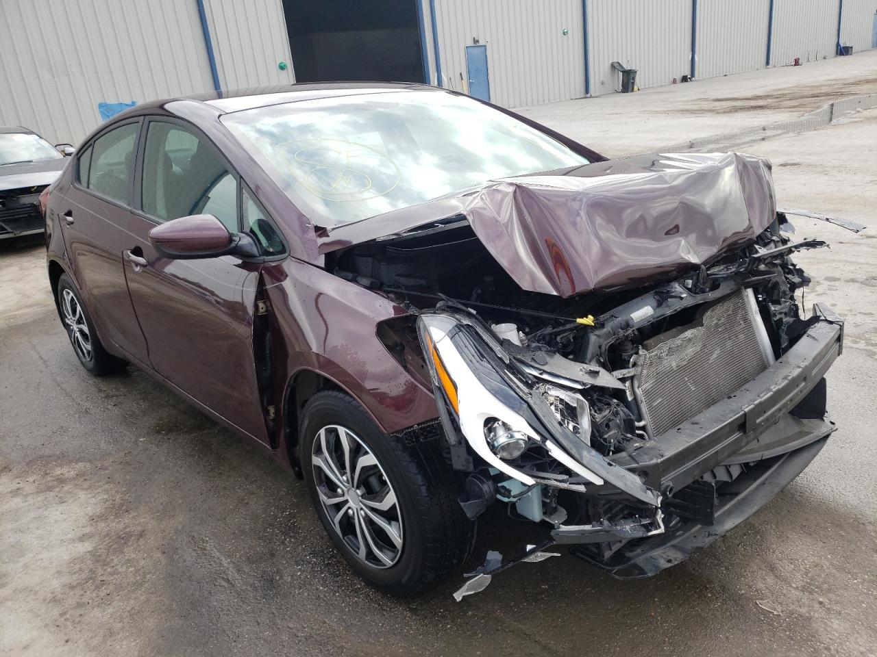 KIA FORTE LX 2017 with VIN 3KPFK4A73HE160352 - Photo from auction