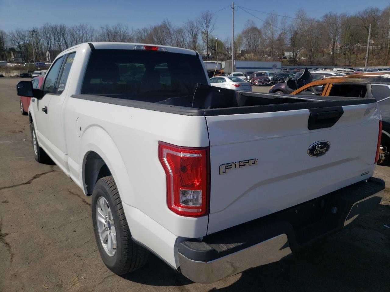 صورة رقم 3 من المزاد - 2015 FORD F150 SUPER مع VIN 1FTEX1CF5FFA73216