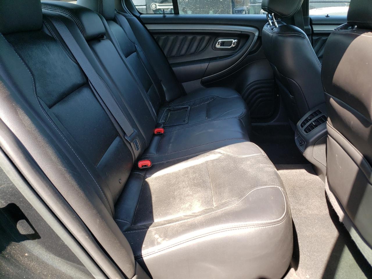 Photo 6 from auction – 2016 FORD TAURUS SEL with VIN 1FAHP2E91GG100049