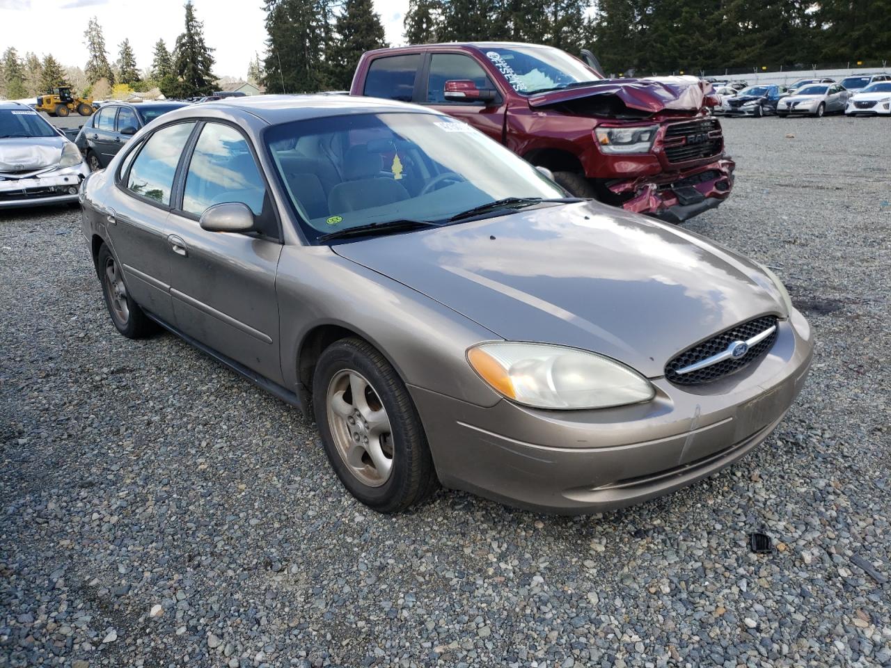 FORD TAURUS SE 2003 with VIN 1FAFP53U13G271958 - Photo from auction
