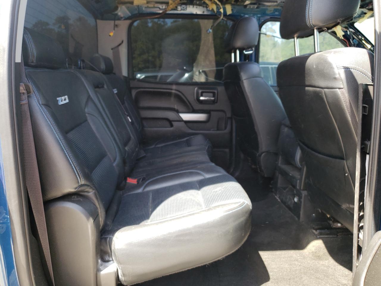 Photo 6 from auction – 2017 CHEVROLET SILVERADO with VIN 3GCUKREC3HG256496