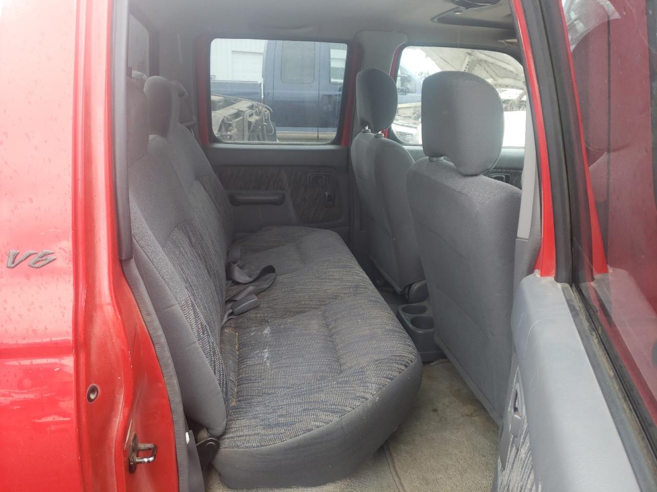 Photo 6 from auction – 2000 NISSAN FRONTIER C with VIN 1N6ED27Y4YC390576