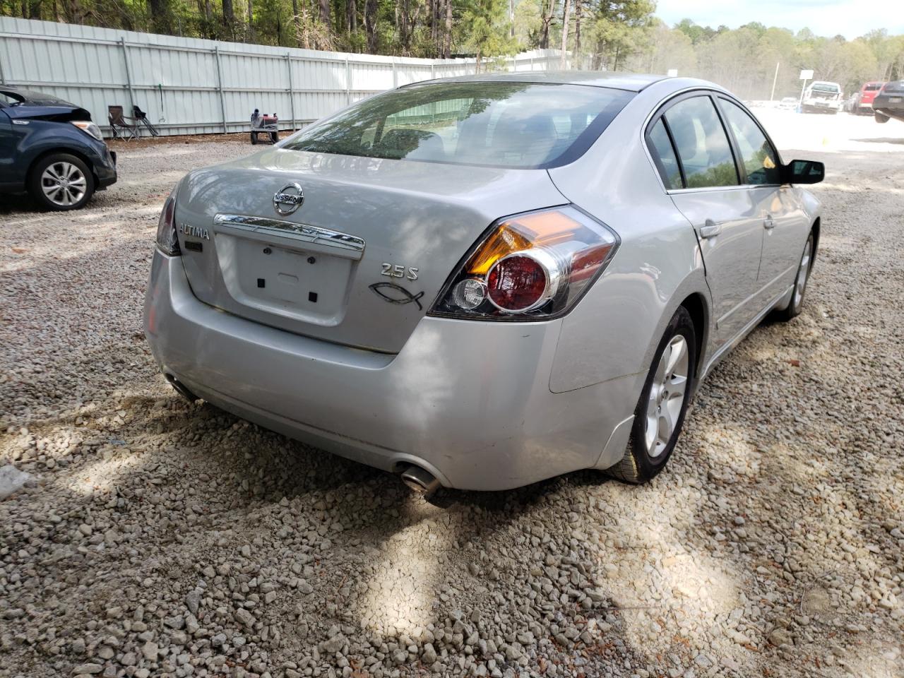 Photo 4 from auction – 2007 NISSAN ALTIMA 2.5 with VIN 1N4AL21E97N453442