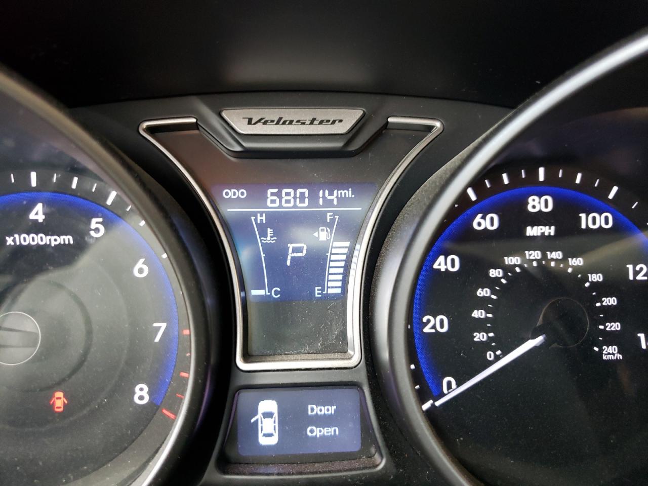 Photo 8 from auction – 2015 HYUNDAI VELOSTER T with VIN KMHTC6AE4FU237461