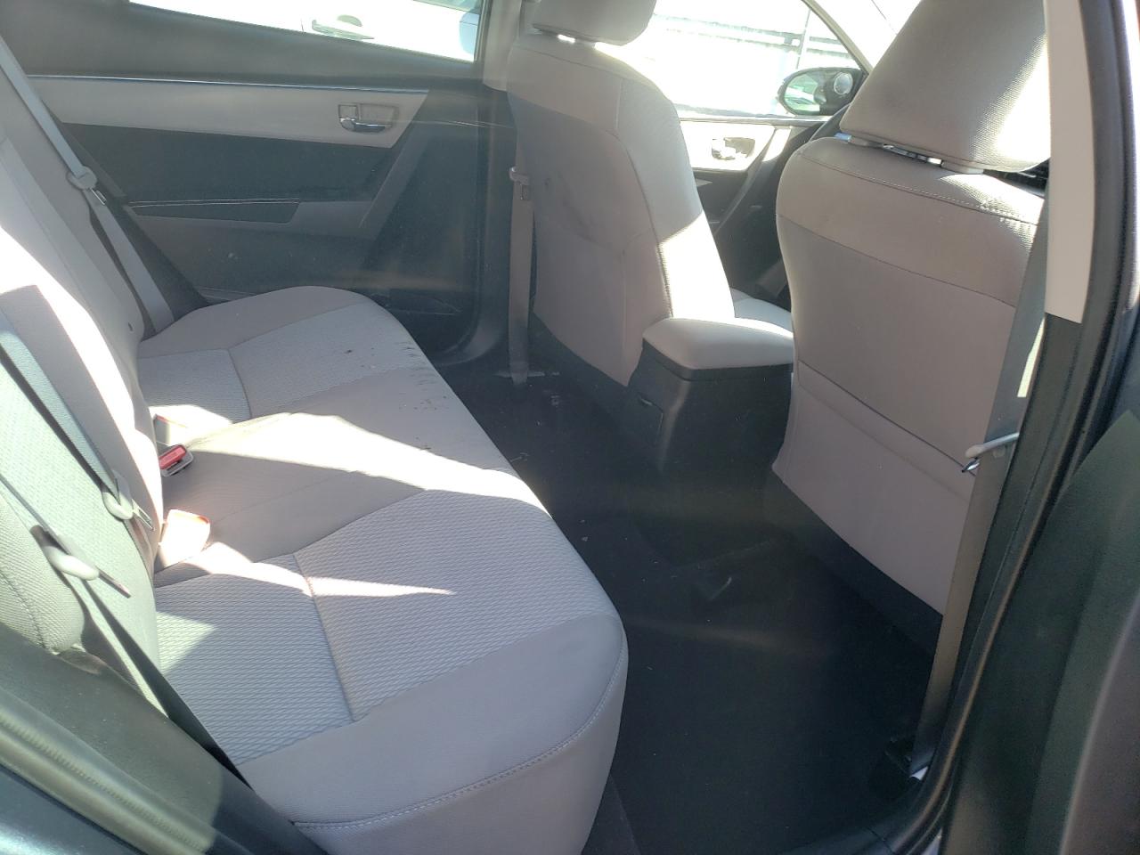 Photo 6 from auction – 2016 TOYOTA COROLLA L with VIN 5YFBURHE1GP416141