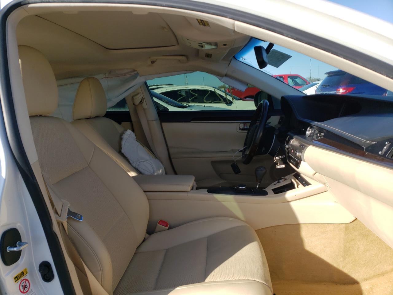 Photo 5 from auction – 2015 LEXUS ES 350 with VIN JTHBK1GG2F2152062