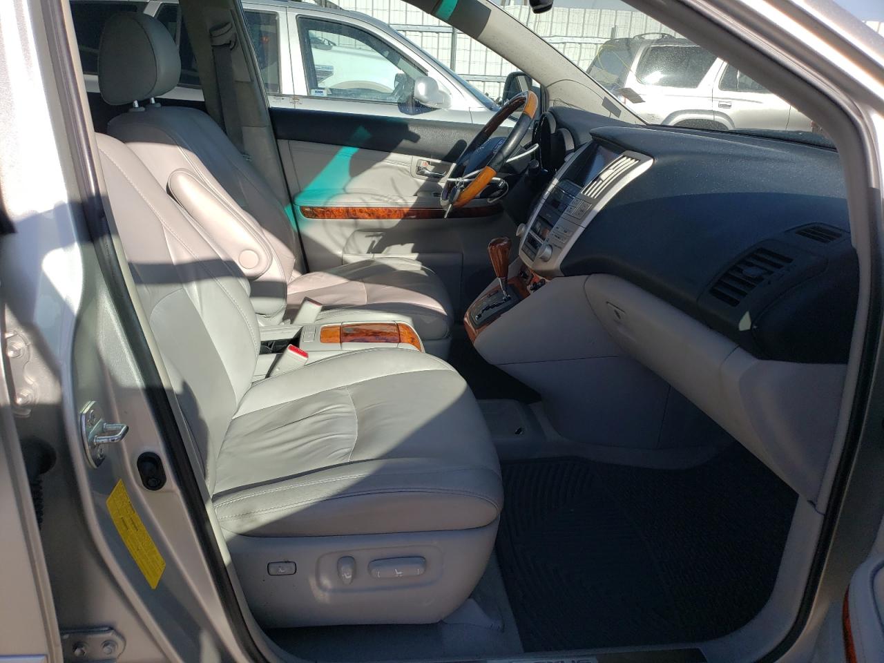 Photo 5 from auction – 2008 LEXUS RX 350 with VIN 2T2GK31U58C047520