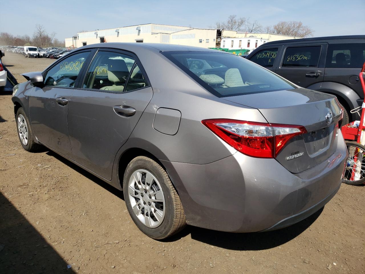 Photo 3 from auction – 2015 TOYOTA COROLLA L with VIN 2T1BURHE2FC435554