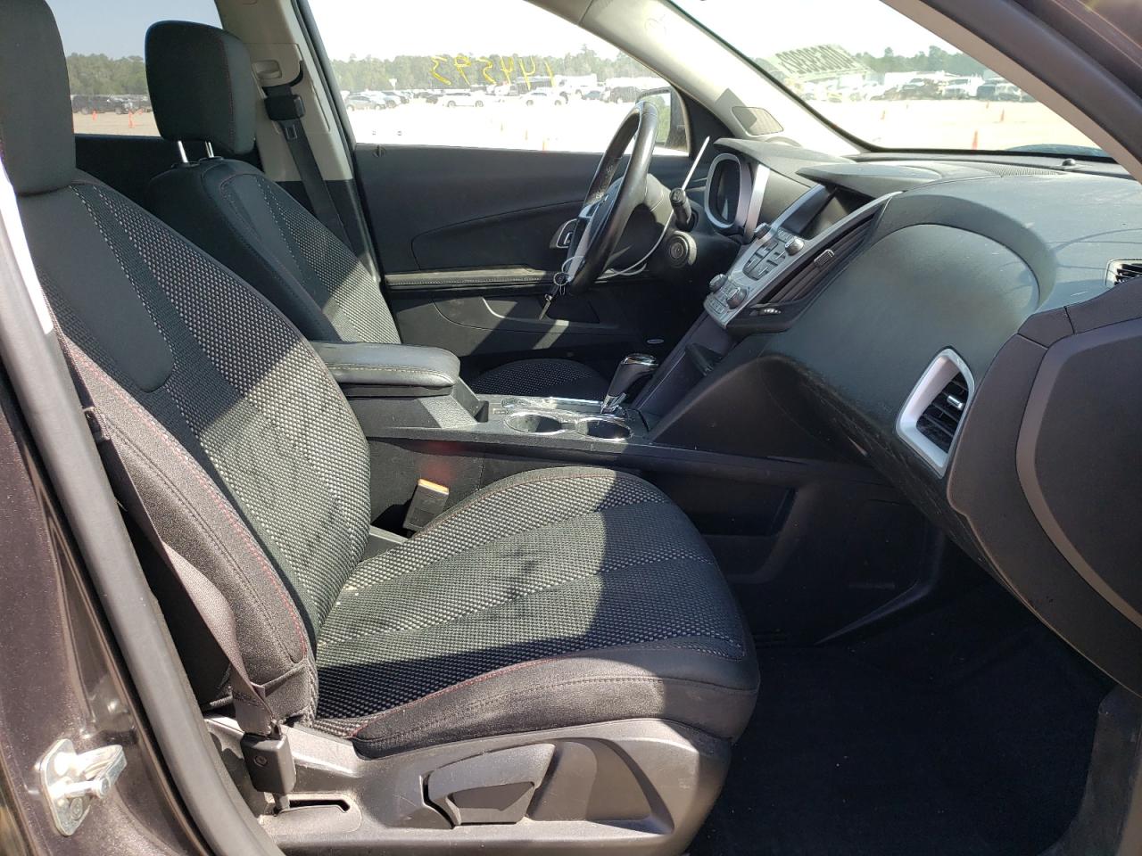 Photo 5 from auction – 2016 CHEVROLET EQUINOX LT with VIN 2GNFLFE31G6138405