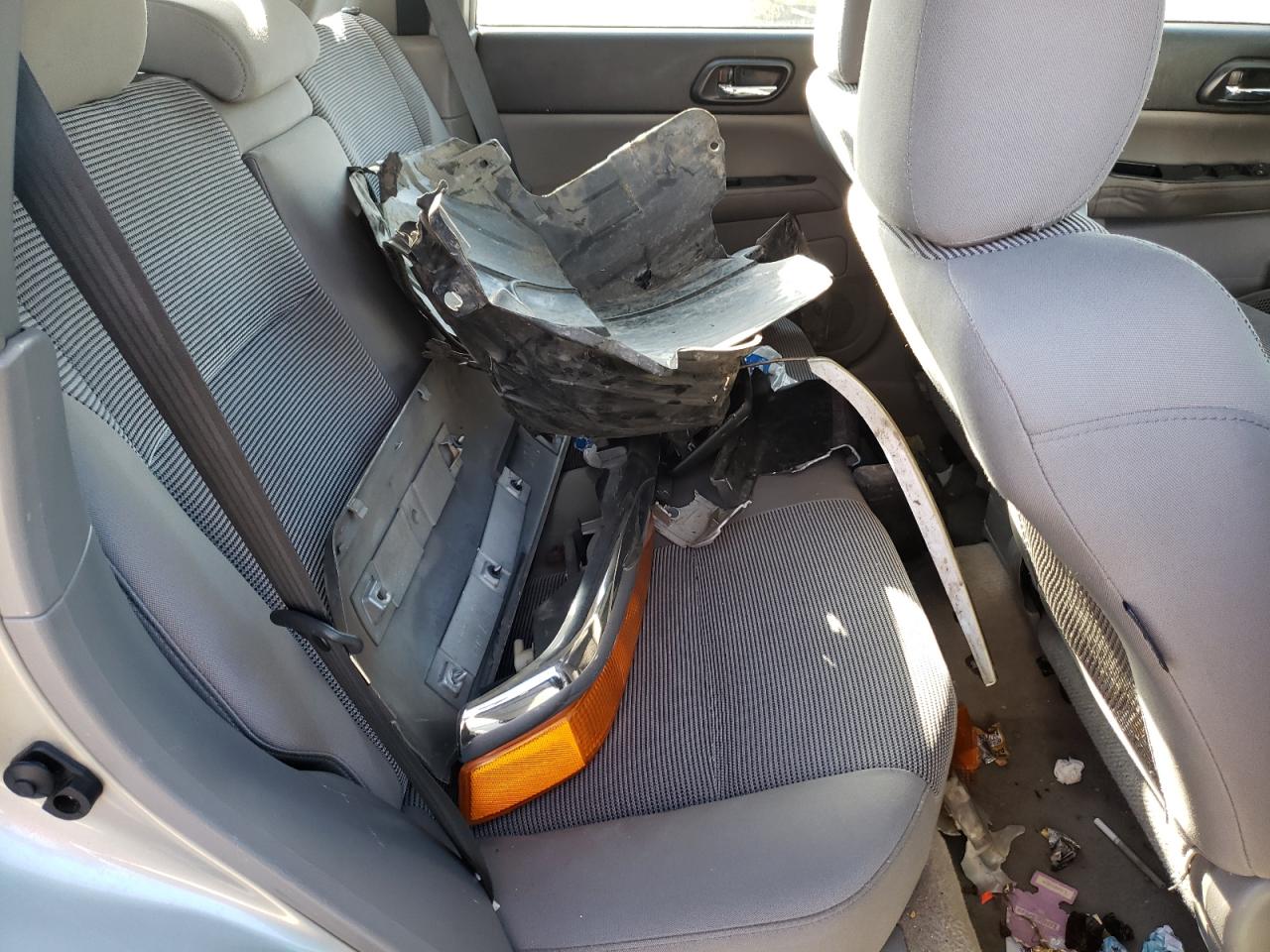 Photo 6 from auction – 2006 SUBARU FORESTER 2 with VIN JF1SG65666H740690
