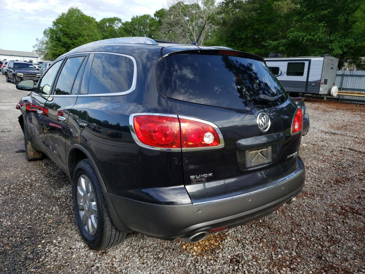 Photo 3 from auction – 2011 BUICK ENCLAVE CX with VIN 5GAKRBED6BJ298218