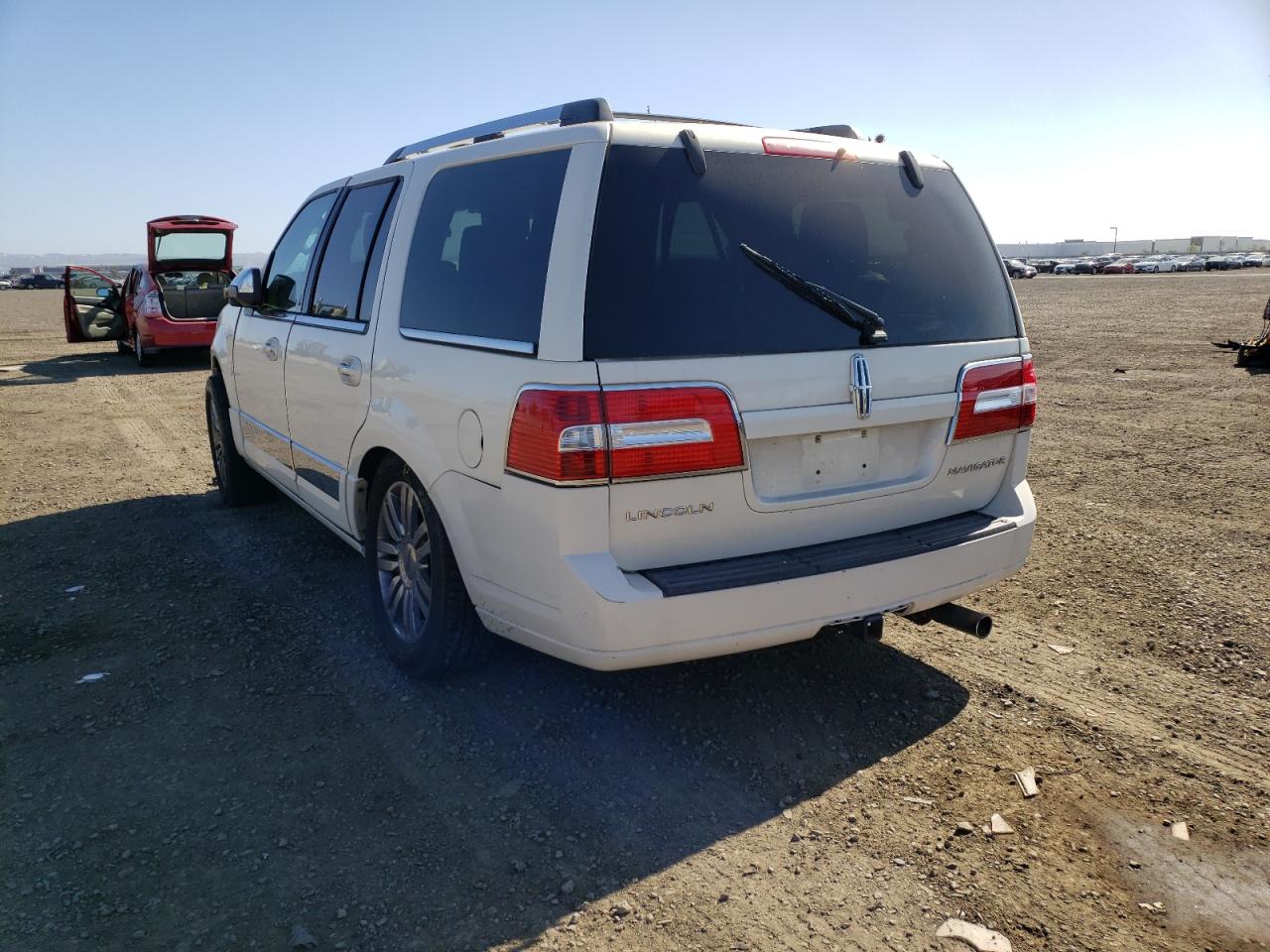 Photo 3 from auction – 2007 LINCOLN NAVIGATOR with VIN 5LMFU27557LJ01788