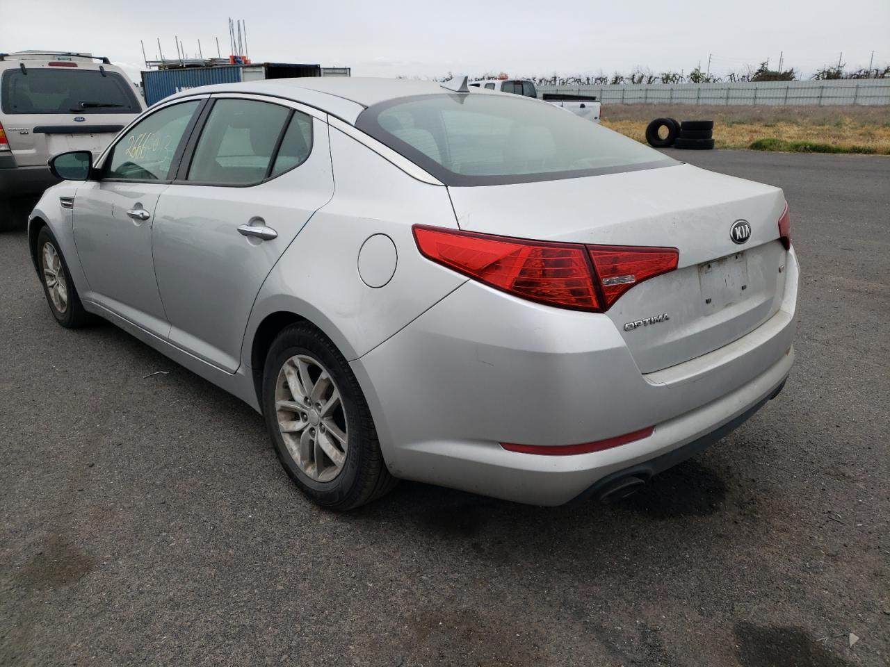 Photo 3 from auction – 2013 KIA OPTIMA LX with VIN KNAGM4A77D5372642