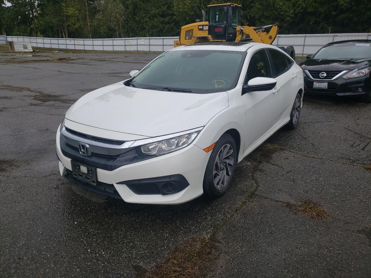 Photo 2 from auction – 2018 HONDA CIVIC EX with VIN 2HGFC2F83JH512697