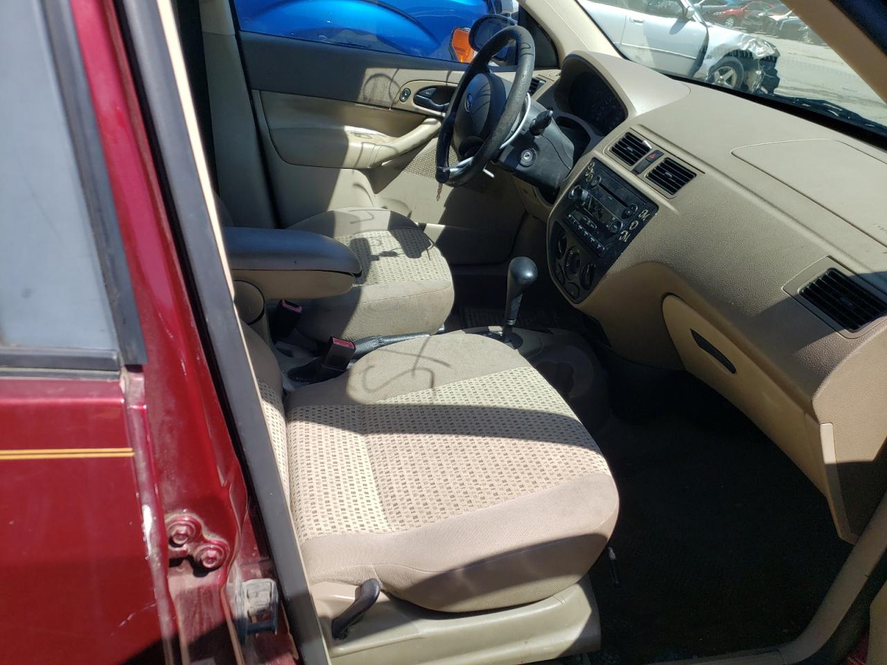 Photo 5 from auction – 2007 FORD FOCUS ZX4 with VIN 1FAFP34N07W270811
