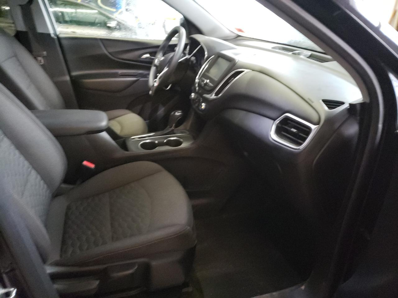 Photo 5 from auction – 2018 CHEVROLET EQUINOX LT with VIN 2GNAXSEV8J6247251