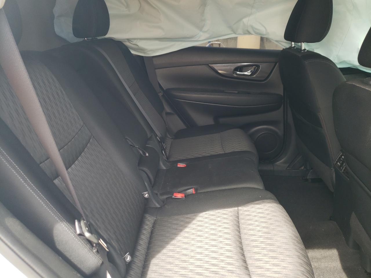 Photo 6 from auction – 2017 NISSAN ROGUE S with VIN KNMAT2MV2HP597460