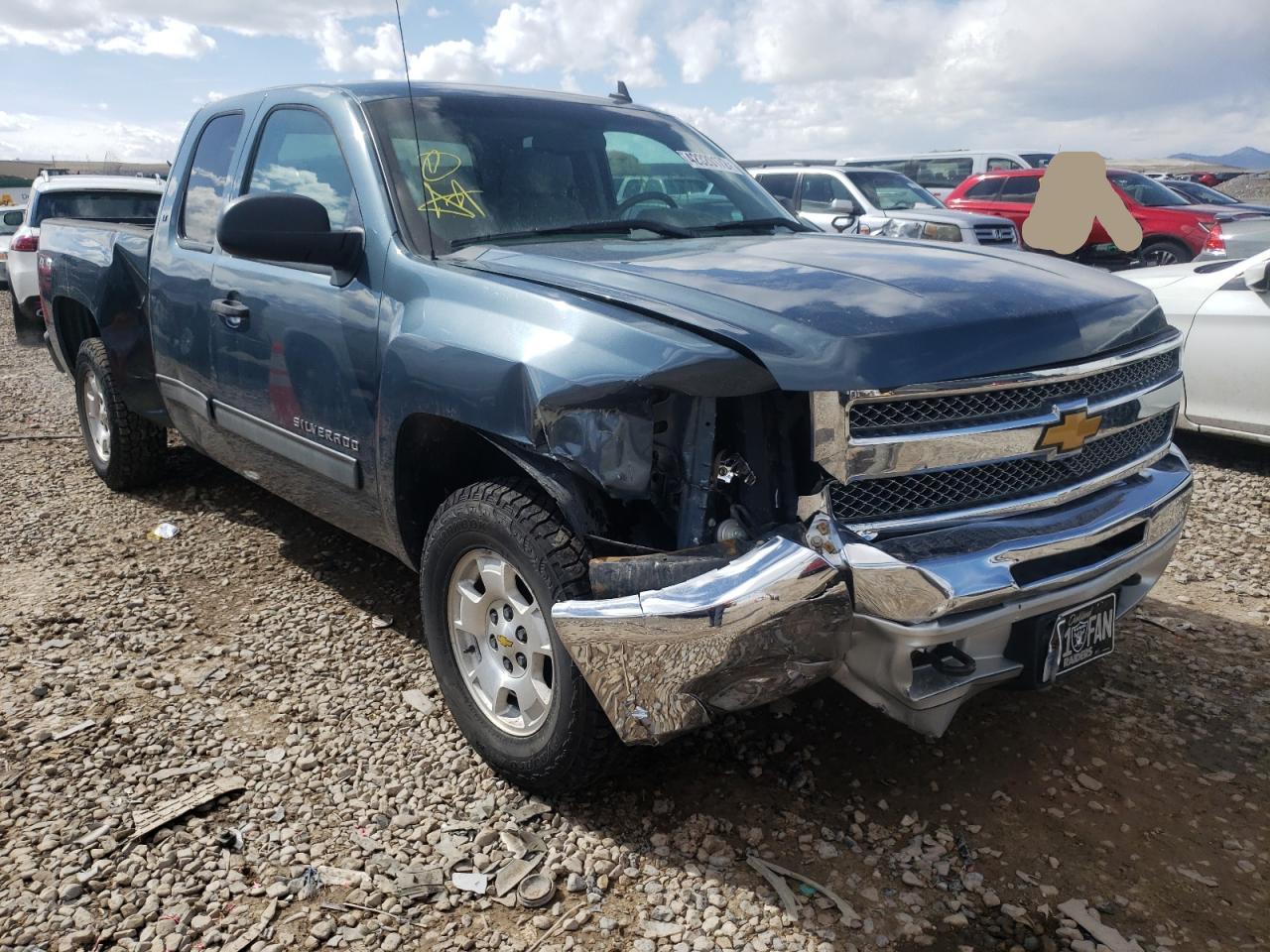 CHEVROLET SILVERADO 2013 with VIN 1GCRKSE78DZ352067 - Photo from auction