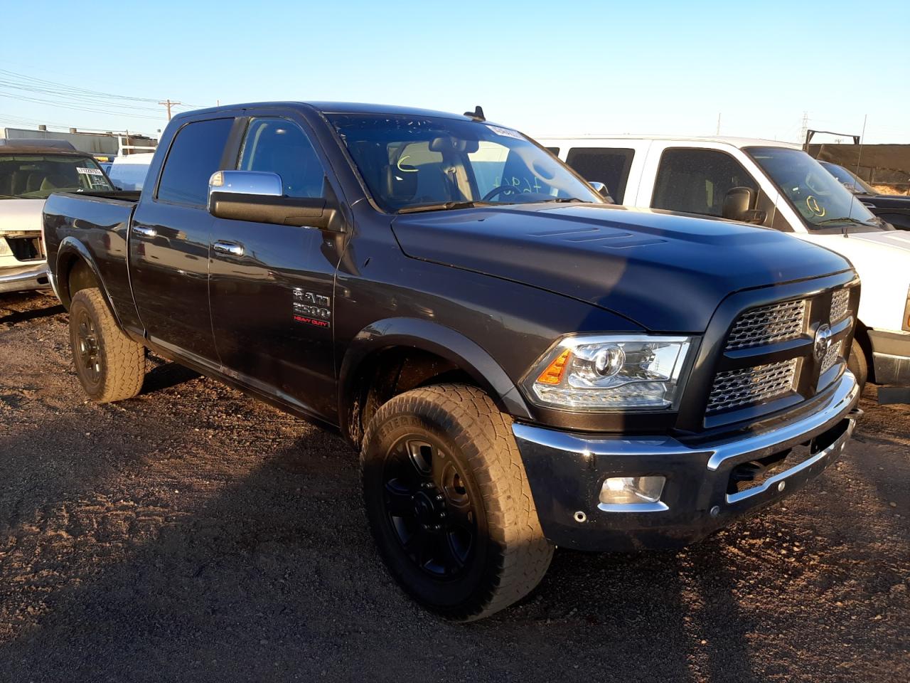 RAM 2500 LARAM 2018 with VIN 3C6UR5FL7JG175100 - Photo from auction