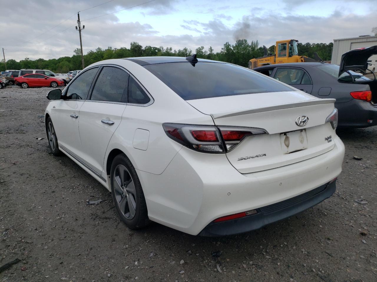 Photo 3 from auction – 2016 HYUNDAI SONATA HYB with VIN KMHE34L18GA017833
