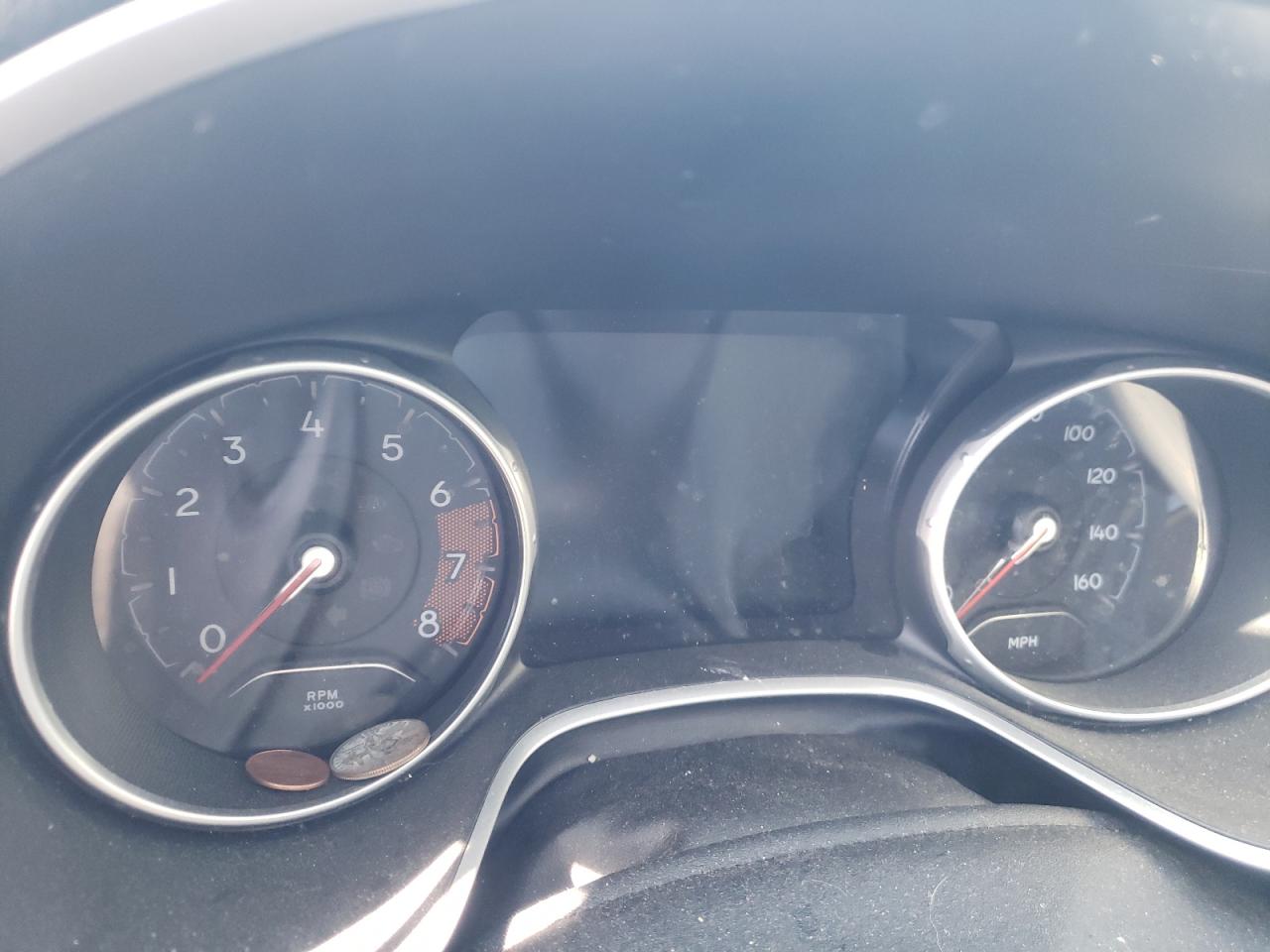 Photo 8 from auction – 2020 JEEP COMPASS LI with VIN 3C4NJDCB8LT100409