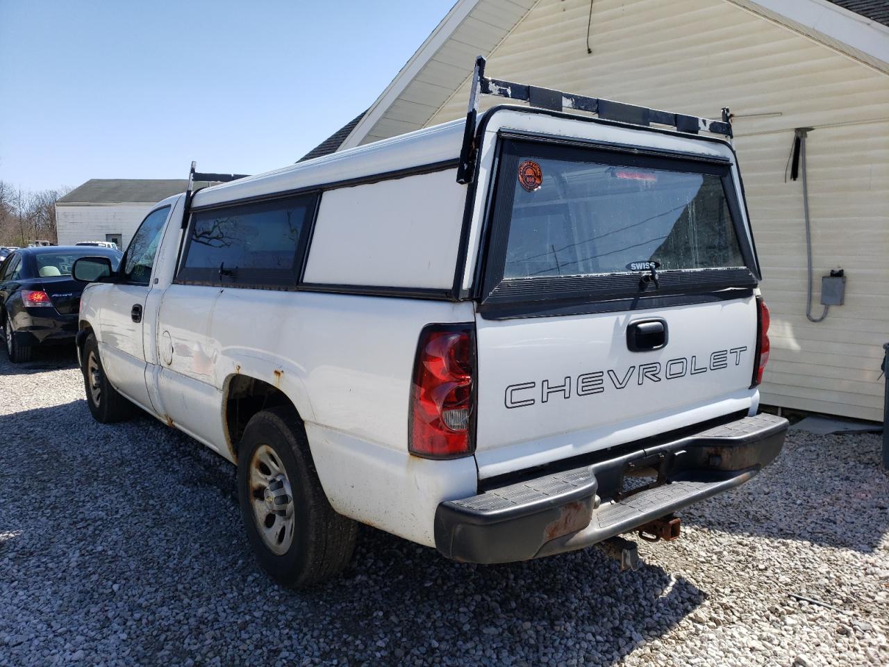 Photo 3 from auction – 2005 CHEVROLET SILVERADO with VIN 1GCEC14X35Z276847