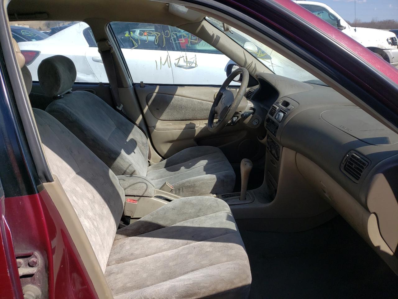 Photo 5 from auction – 1998 TOYOTA COROLLA VE with VIN 1NXBR18E2WZ091841